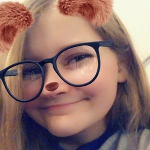 Meet your Posher, Brianna